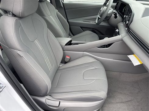New 2026 Hyundai Elantra Blue image 13