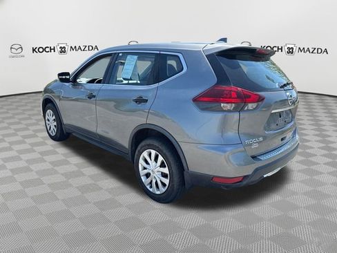 Used 2018 Nissan Rogue S AWD/4WD image 5
