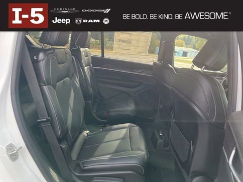 New 2025 Jeep Grand Cherokee L Limited w/ Luxury Tech Group II image 14