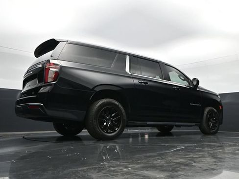 Used 2021 Chevrolet Suburban LT AWD/4WD image 49