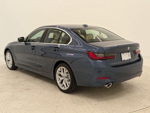 Used 2025 BMW 330i Sedan w/ Premium Package image 3