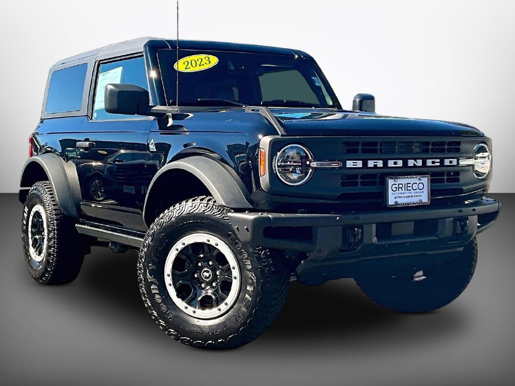 Used 2023 Ford Bronco Black Diamond w/ Sasquatch Package AWD/4WD image 1