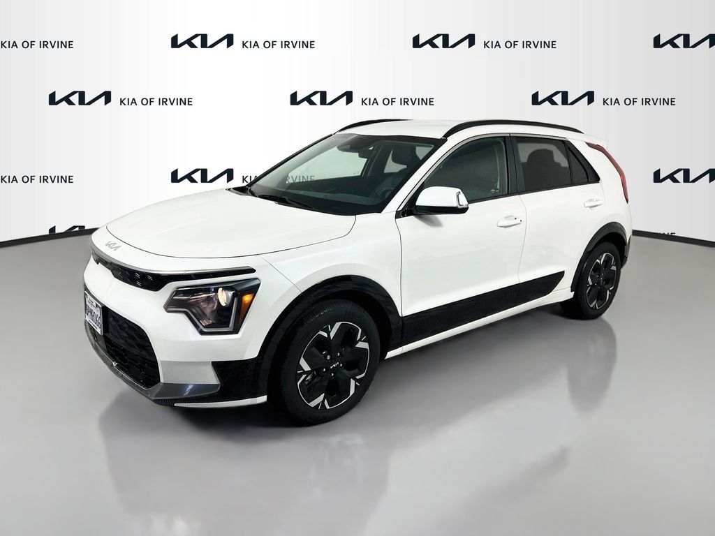 Certified 2024 Kia Niro Wind FWD image 4