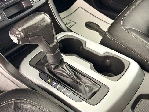 Used 2018 Chevrolet Colorado ZR2 image 15