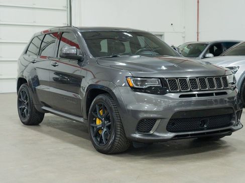 Used 2018 Jeep Grand Cherokee Trackhawk image 11