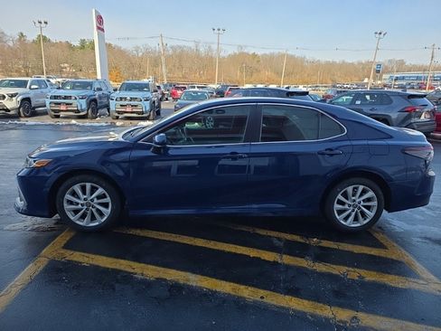 Used 2023 Toyota Camry LE image 8
