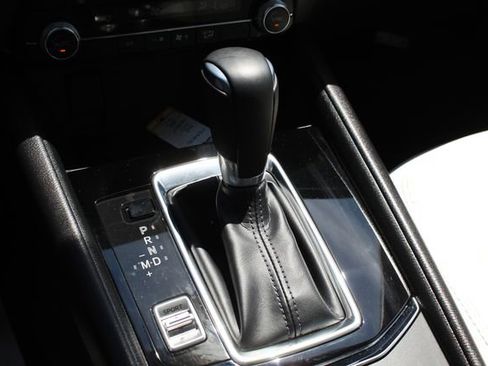 Certified 2025 MAZDA CX-5 AWD 2.5 S w/ Preferred Package image 25