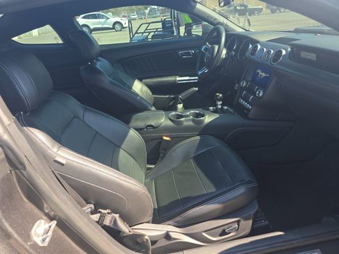 Used 2017 Ford Mustang GT Premium w/ GT Performance Package image 14