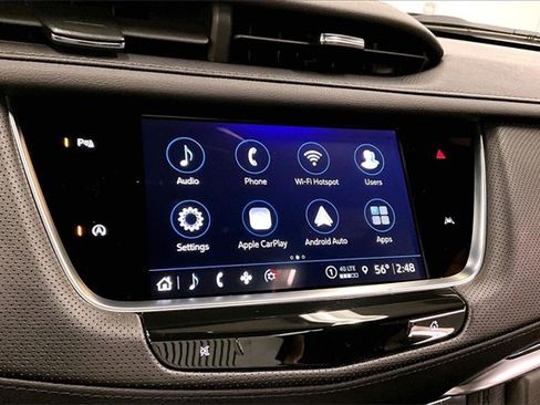 Used 2024 Cadillac XT6 Luxury image 35