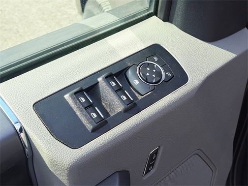 Used 2020 Ford F150 XLT w/ Equipment Group 302A Luxury image 30