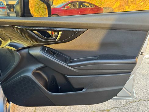 Used 2019 Subaru Impreza 2.0i Premium image 21