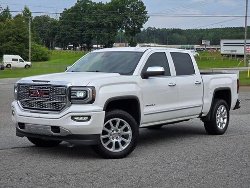 Used 2018 GMC Sierra 1500 Denali AWD/4WD image 1