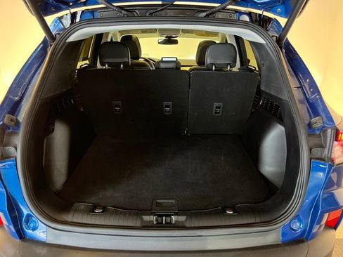 Used 2022 Ford Escape Titanium w/ Titanium Elite Package AWD/4WD image 5