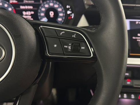 Used 2025 Audi A3 2.0T Premium w/ Convenience Package image 25