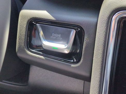 New 2026 GMC Yukon Denali AWD/4WD image 17