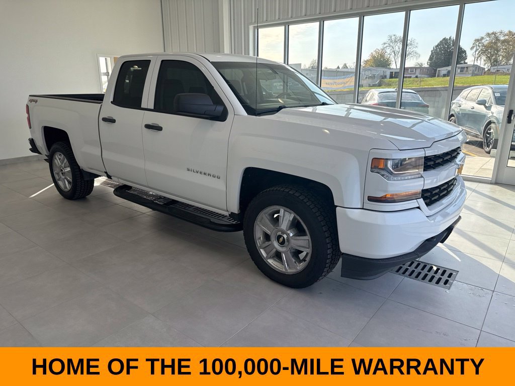Used 2017 Chevrolet Silverado 1500 Custom w/ Custom Convenience Package AWD/4WD image 5