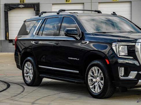 Used 2021 GMC Yukon Denali image 21