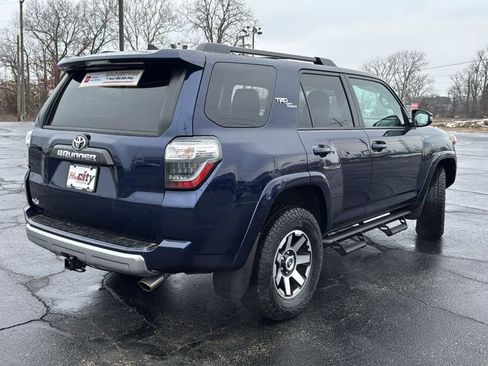 Certified 2020 Toyota 4Runner TRD Off-Road Premium image 8