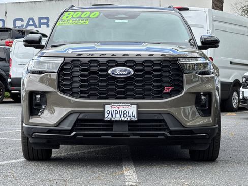 New 2026 Ford Explorer ST w/ Sun And Sound Package AWD/4WD image 3