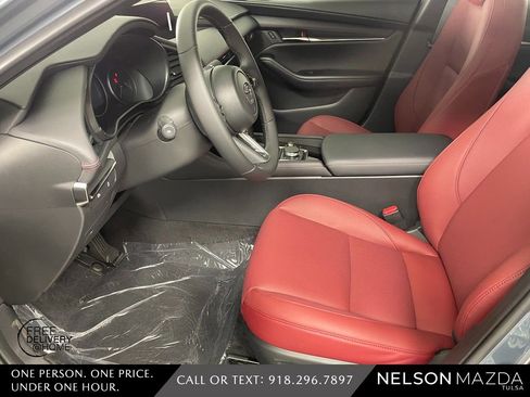 New 2026 MAZDA MAZDA3 Carbon image 17