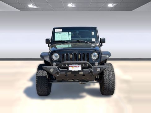 Used 2018 Jeep Wrangler Unlimited Sport S image 6