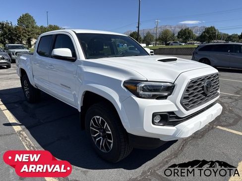 Used 2023 Toyota Tacoma TRD Sport w/ Advanced Technology Package AWD/4WD image 1