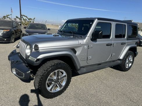 Used 2018 Jeep Wrangler Unlimited Sahara AWD/4WD image 1