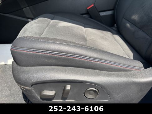 Used 2024 Chevrolet Blazer EV RS RWD image 7