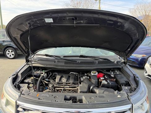 Used 2018 Ford Explorer Limited image 27