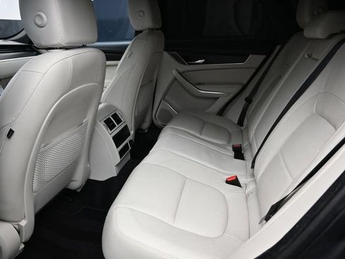 Used 2021 Jaguar F-PACE S AWD/4WD image 13