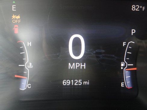 Used 2023 Jeep Compass Trailhawk AWD/4WD image 19