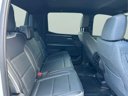 Used 2026 GMC Sierra EV Elevation AWD/4WD image 11