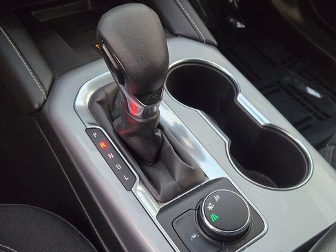 Certified 2024 Chevrolet Blazer LT w/ Convenience Package image 28