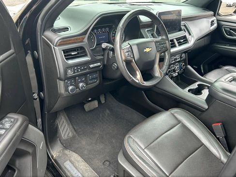 Used 2021 Chevrolet Tahoe High Country w/ Premium Package AWD/4WD image 7