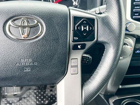 Used 2020 Toyota 4Runner SR5 image 23