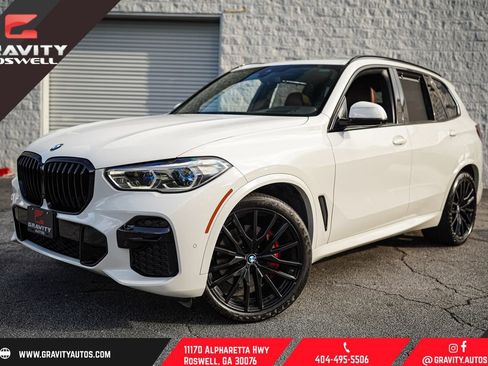 Used 2022 BMW X5 xDrive40i w/ M Sport Package AWD/4WD image 1