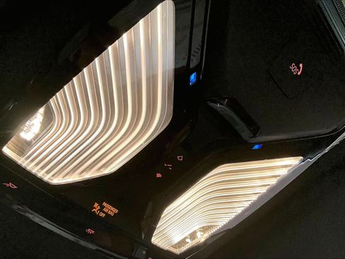 Used 2022 BMW 330e xDrive w/ Premium Package image 33