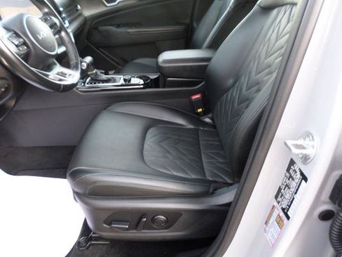 Used 2023 Kia Sportage X-Line w/ X-Line Premium Package AWD/4WD image 32