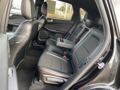 Used 2025 Ford Escape ST-Line image 15