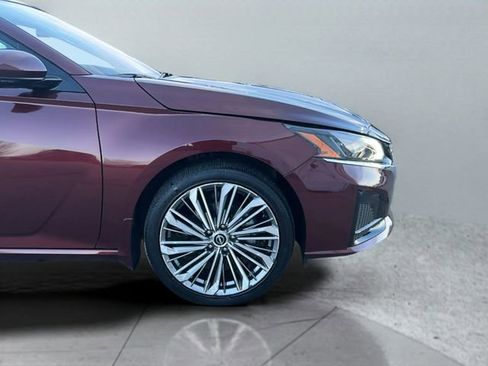 Used 2024 Nissan Altima 2.5 SL image 31