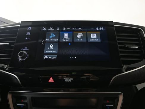 Used 2021 Honda Pilot Touring image 32