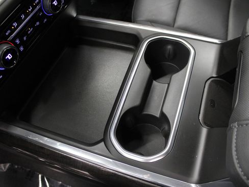 Used 2025 Chevrolet Silverado 2500 LTZ w/ LTZ Premium Package image 35