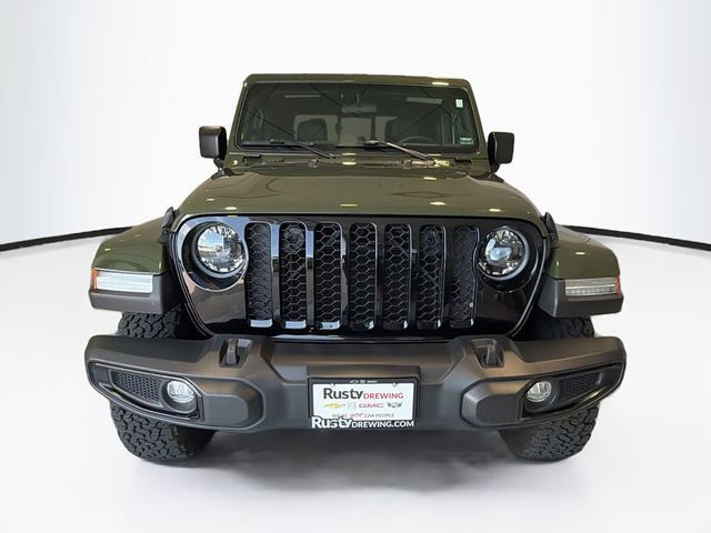 Used 2023 Jeep Gladiator Sport AWD/4WD image 2