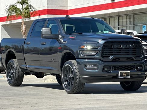 New 2026 RAM 2500 Big Horn AWD/4WD image 9
