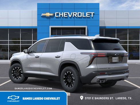 New 2026 Chevrolet Traverse Z71 w/ Driver Confidence Package image 3