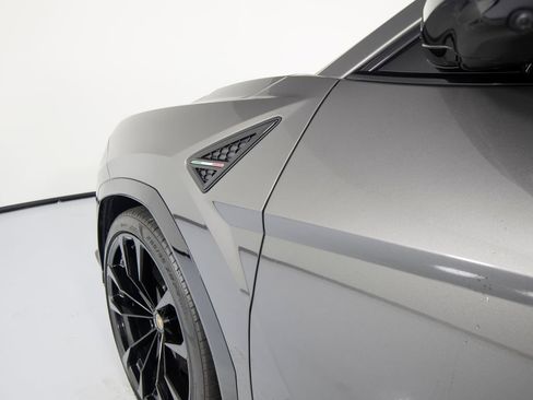 Used 2024 Lamborghini Urus S AWD/4WD image 46