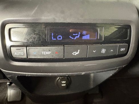 Used 2025 Hyundai Palisade SEL FWD image 37