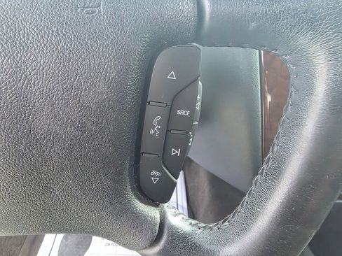 Used 2011 Chevrolet Impala LT image 15