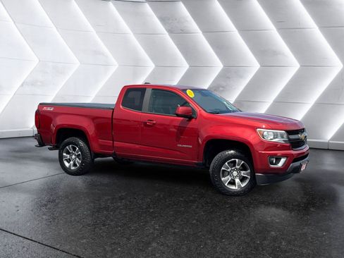 Used 2016 Chevrolet Colorado Z71 AWD/4WD image 1