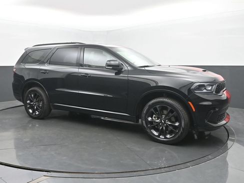 Used 2025 Dodge Durango GT AWD/4WD image 7
